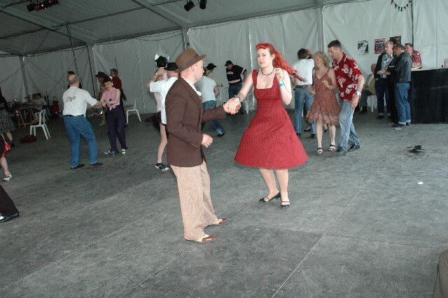 min 2008 05 04 retro rhythm 404